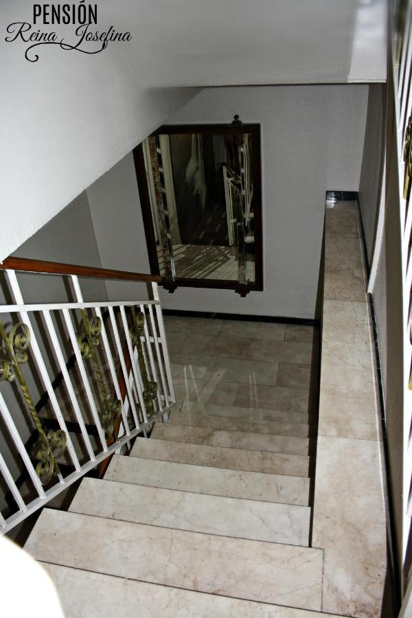 Pension Reina Josefina Santafé Exterior foto