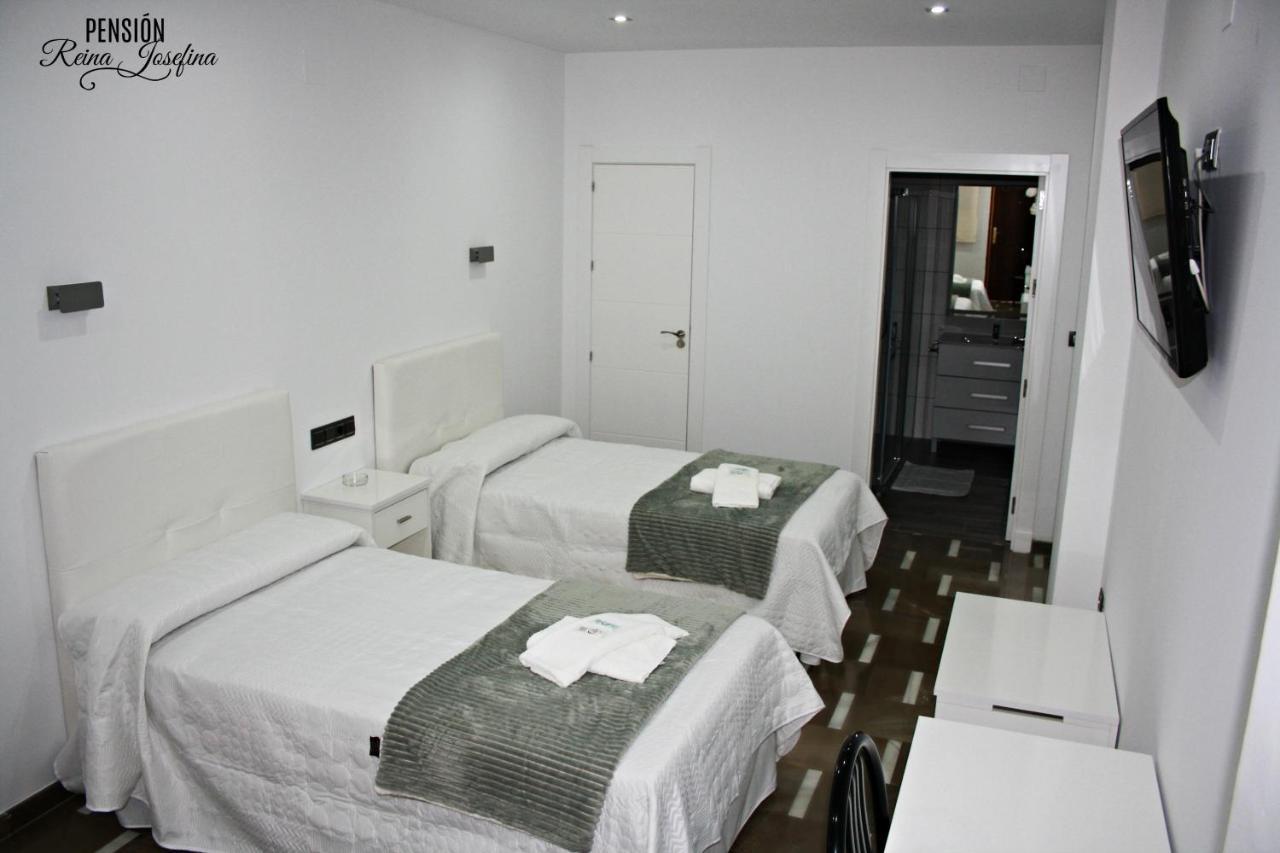 Pension Reina Josefina Santafé Exterior foto